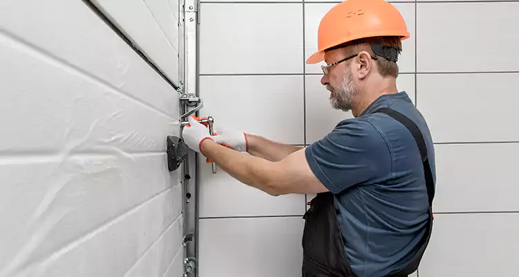 Emergency Garage Door Repair in San Francisco, CA