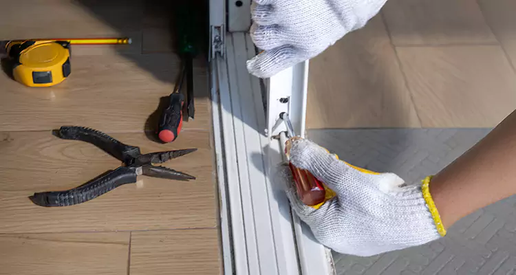 Screen Door Wheel Replacement in San Francisco, CA