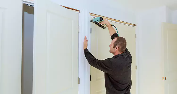 Top Rated Door Fixing ServiceFixing Garage Door Track in San Francisco, CA