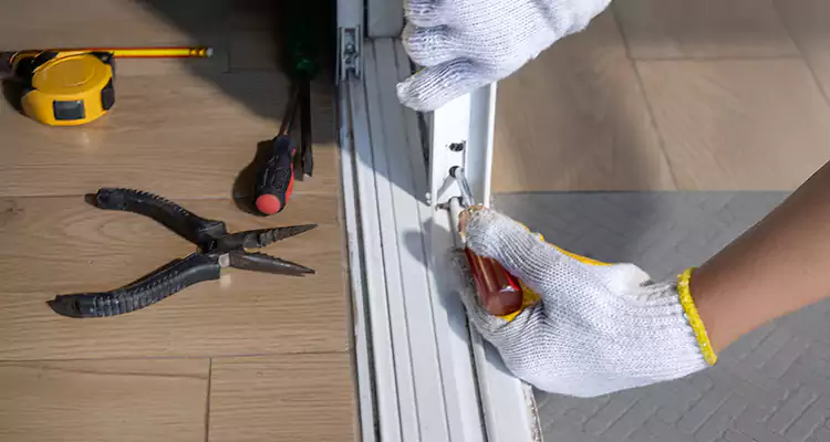 Closet Sliding Door Track Repair in San Francisco, CA